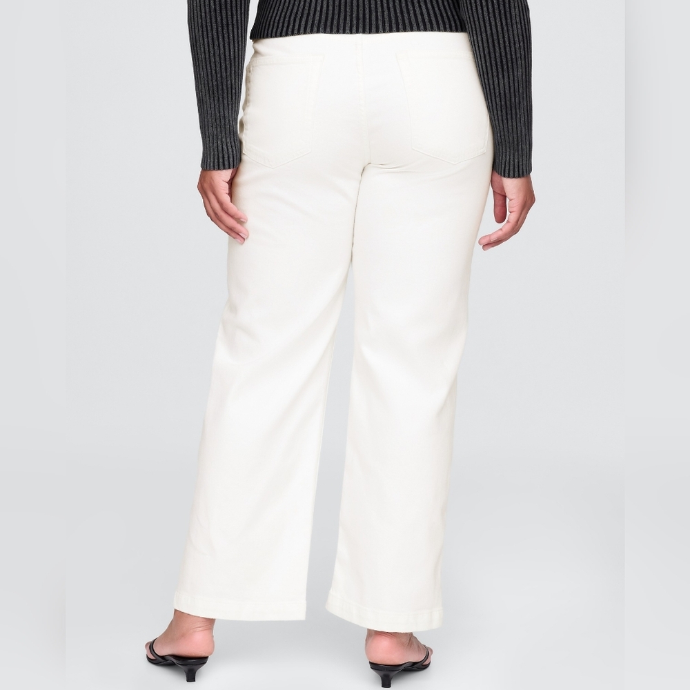 Universal Thread 90s Baggy Mid-Rise Relaxed Hip & Thigh Jeans White Size 16 NWT